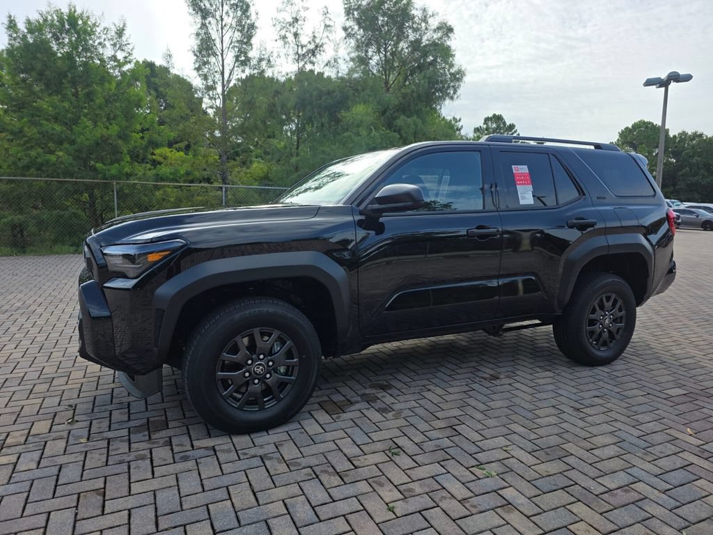 New 2026 Toyota 4Runner SR5 AWD/4WD image 3