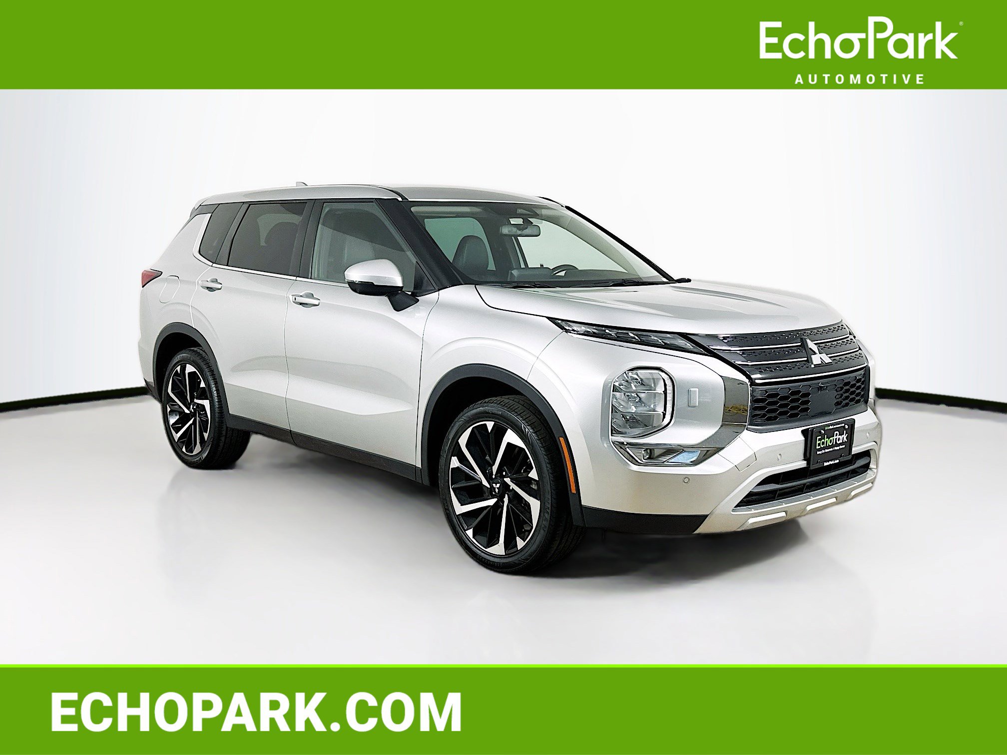 Used 2023 Mitsubishi Outlander SE