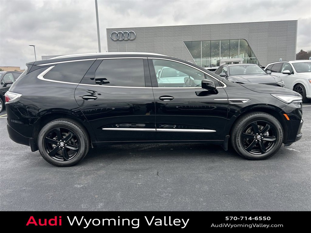 Used 2023 Buick Enclave Essence w/ Experience Buick Package image 9