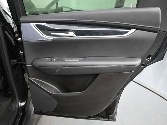 Certified 2025 Cadillac XT5 Premium Luxury image 16