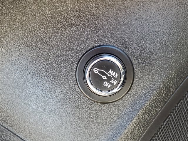 Used 2021 Buick Envision Essence FWD image 30