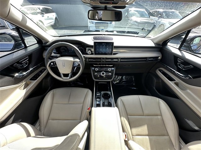 Certified 2022 Lincoln Corsair AWD w/ Equipment Group 101A image 16