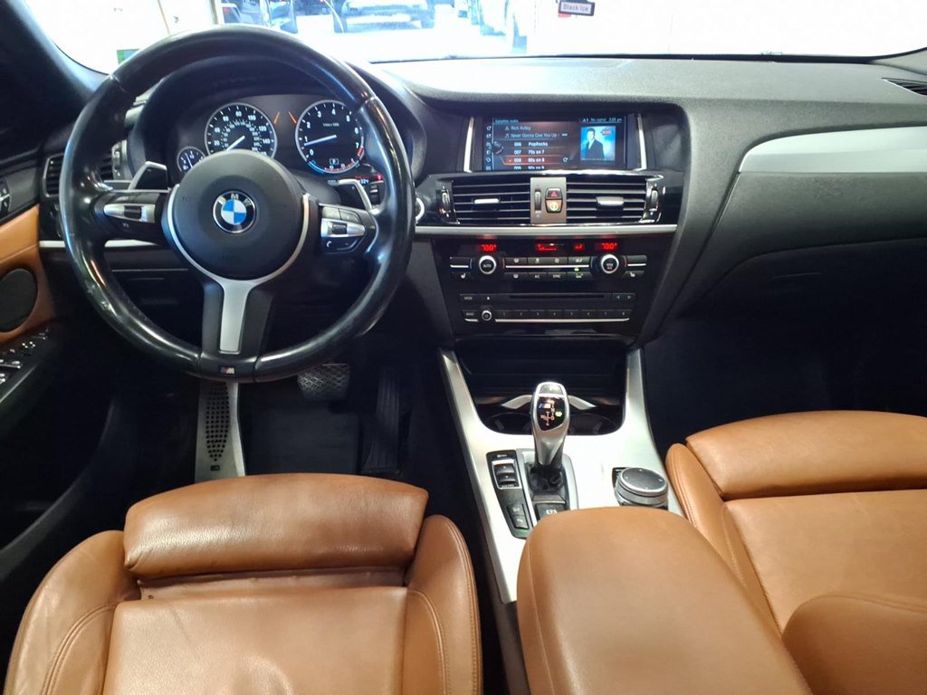 Used 2018 BMW X4 M40i image 8