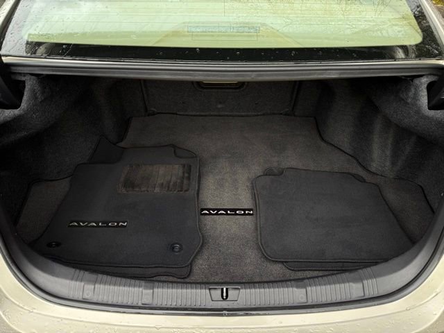Used 2014 Toyota Avalon XLE FWD image 27
