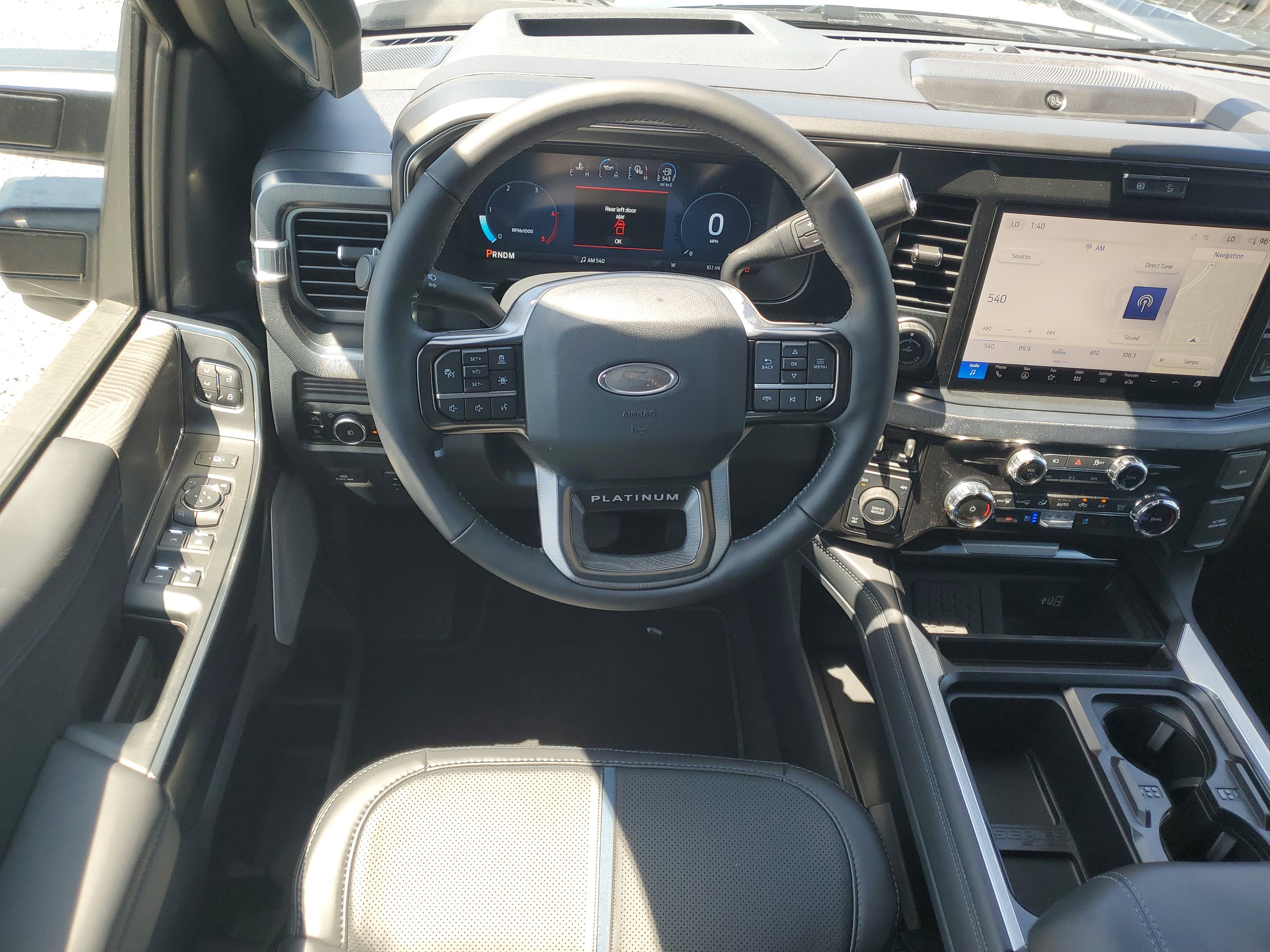 New 2025 Ford F350 Platinum w/ FX4 Off-Road Package image 13