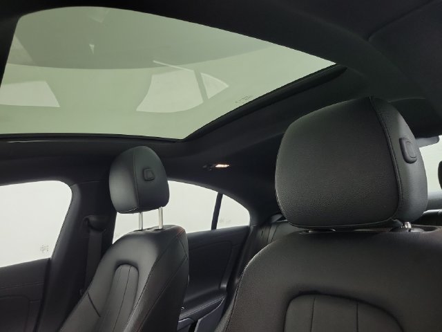 Used 2025 Mercedes-Benz CLA 250 image 22