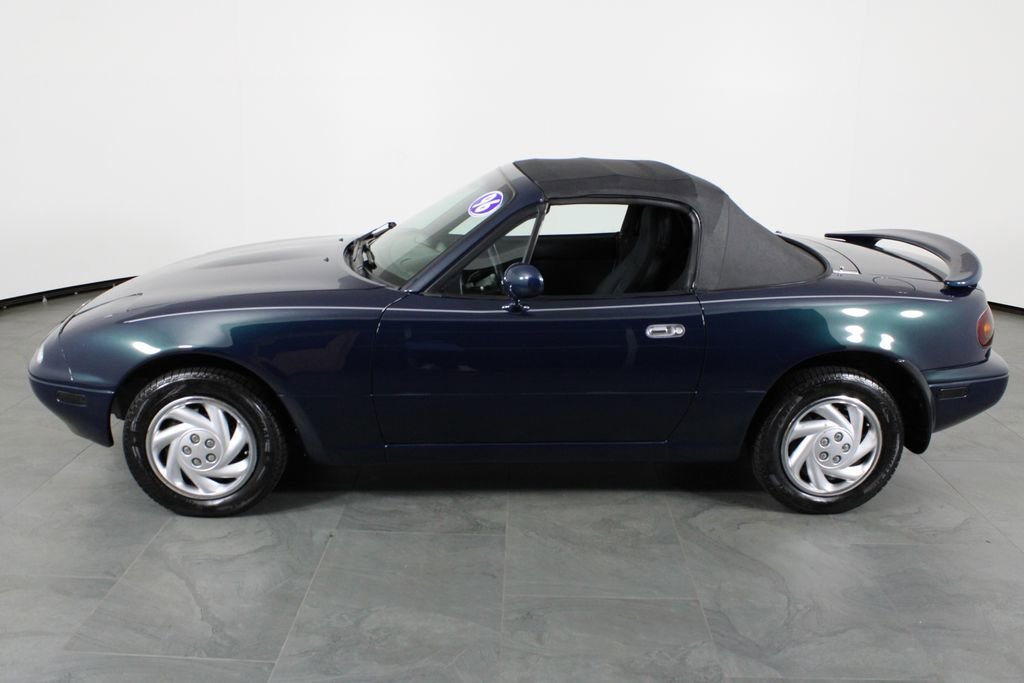 Used 1996 MAZDA MX-5 Miata image 10