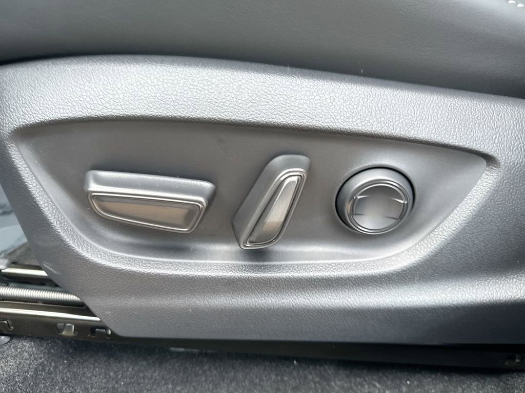 New 2026 Toyota Crown Nightshade image 14