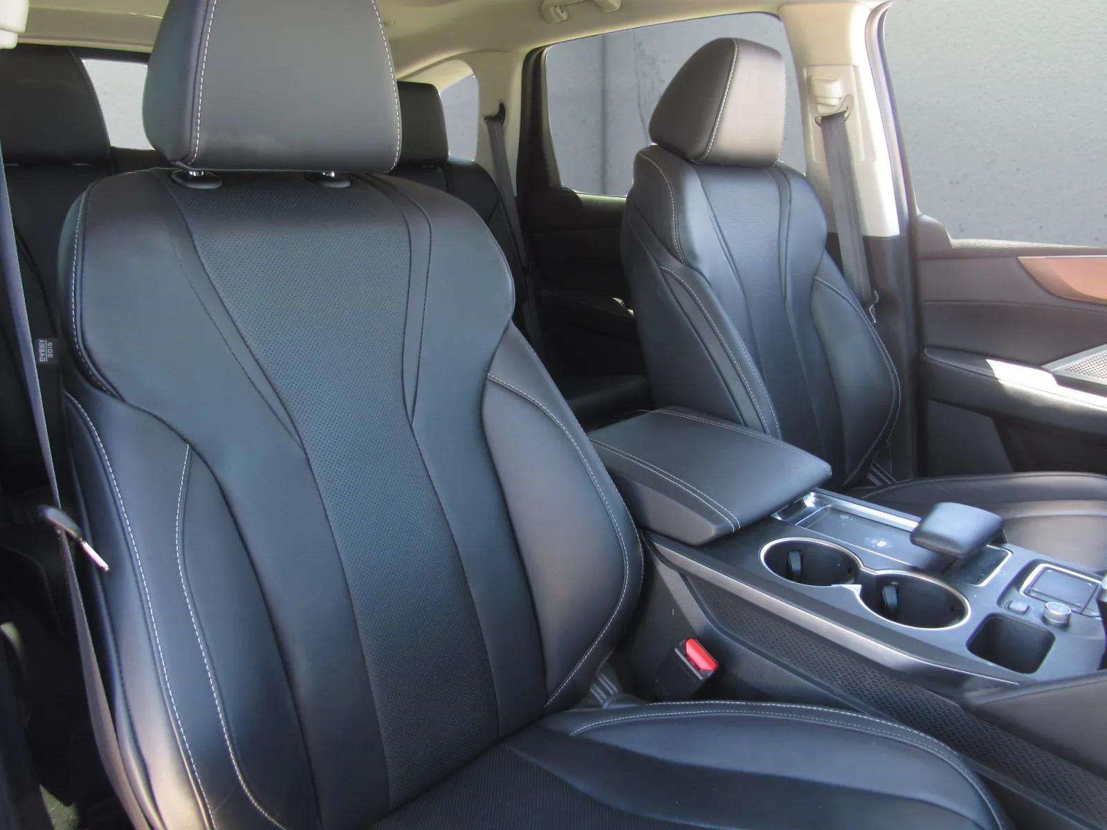 Certified 2022 Acura MDX w/ Technology Package FWD image 11