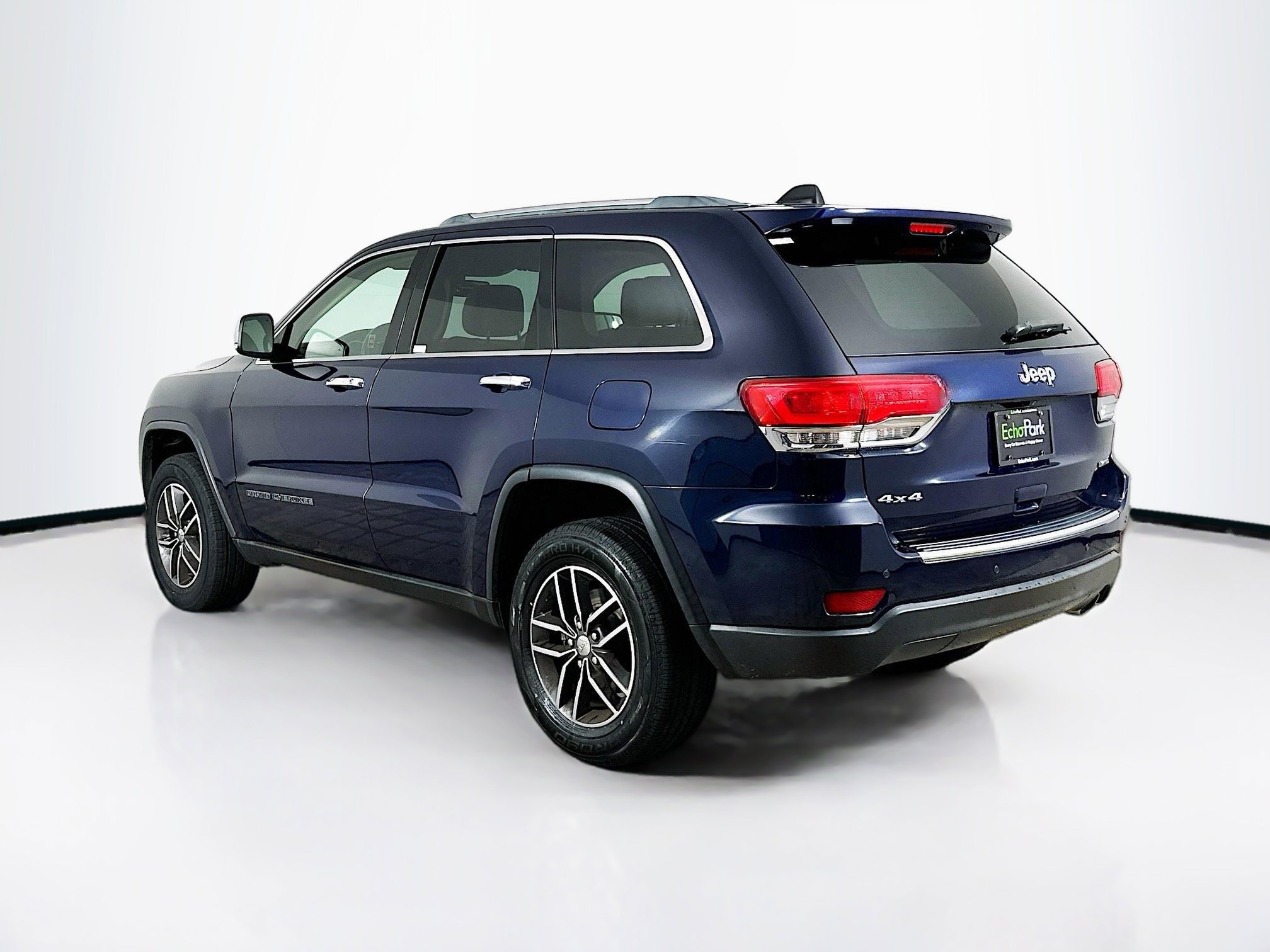Used 2018 Jeep Grand Cherokee Limited image 5