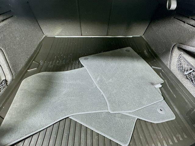 Used 2023 Audi A4 2.0T Premium w/ Convenience Package image 26