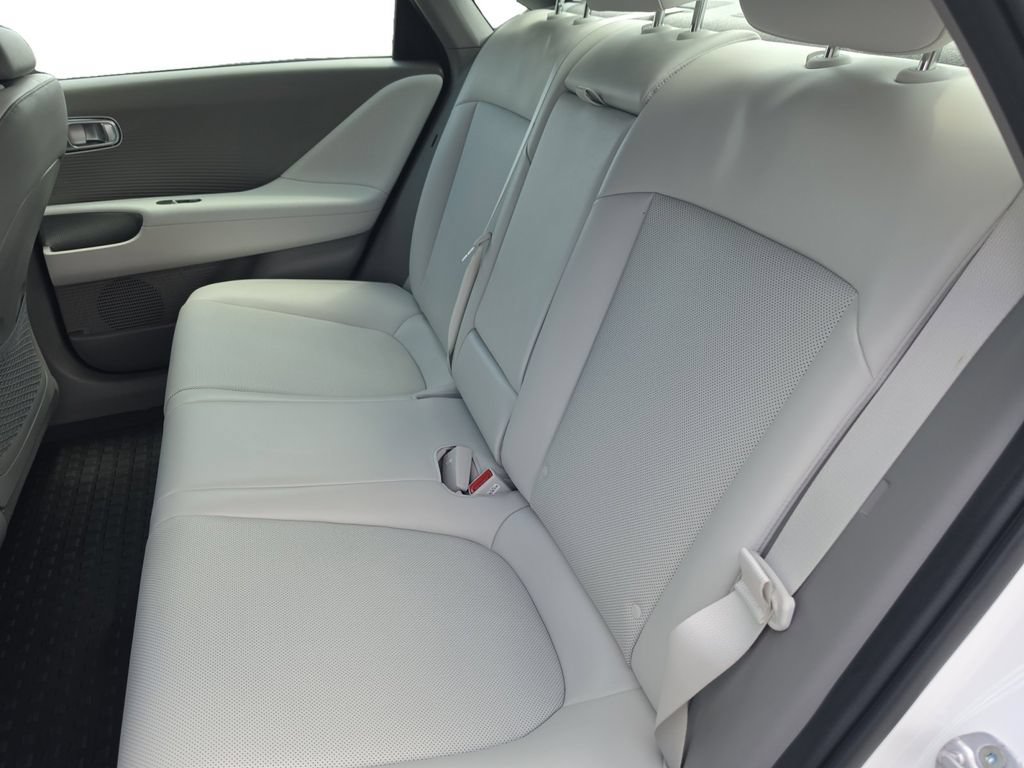 Certified 2025 Hyundai Ioniq 6 Limited RWD image 16