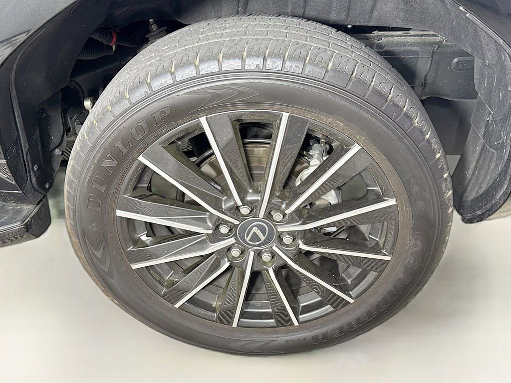 Certified 2024 Lexus GX 550 w/ Accessory Package (Z1) image 29