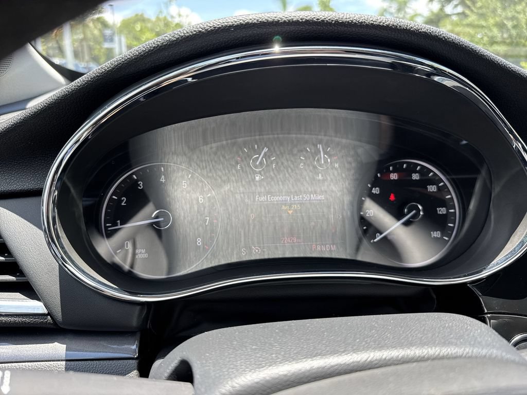 Used 2021 Buick Encore Preferred w/ Safety Package FWD image 49