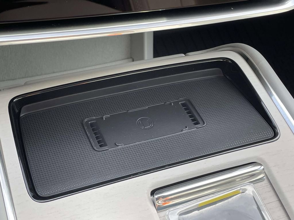 Used 2025 Volvo EX90 Ultra w/ Protection Package Premier image 20