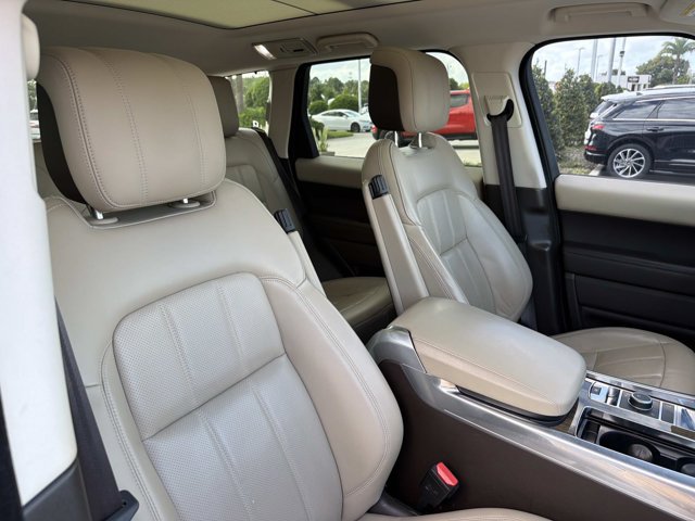 Used 2022 Land Rover Range Rover Sport HSE Silver Edition AWD/4WD image 19