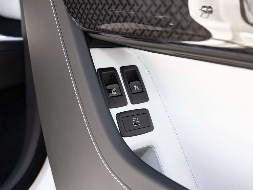 New 2027 Rolls-Royce Cullinan Black Badge AWD/4WD image 54