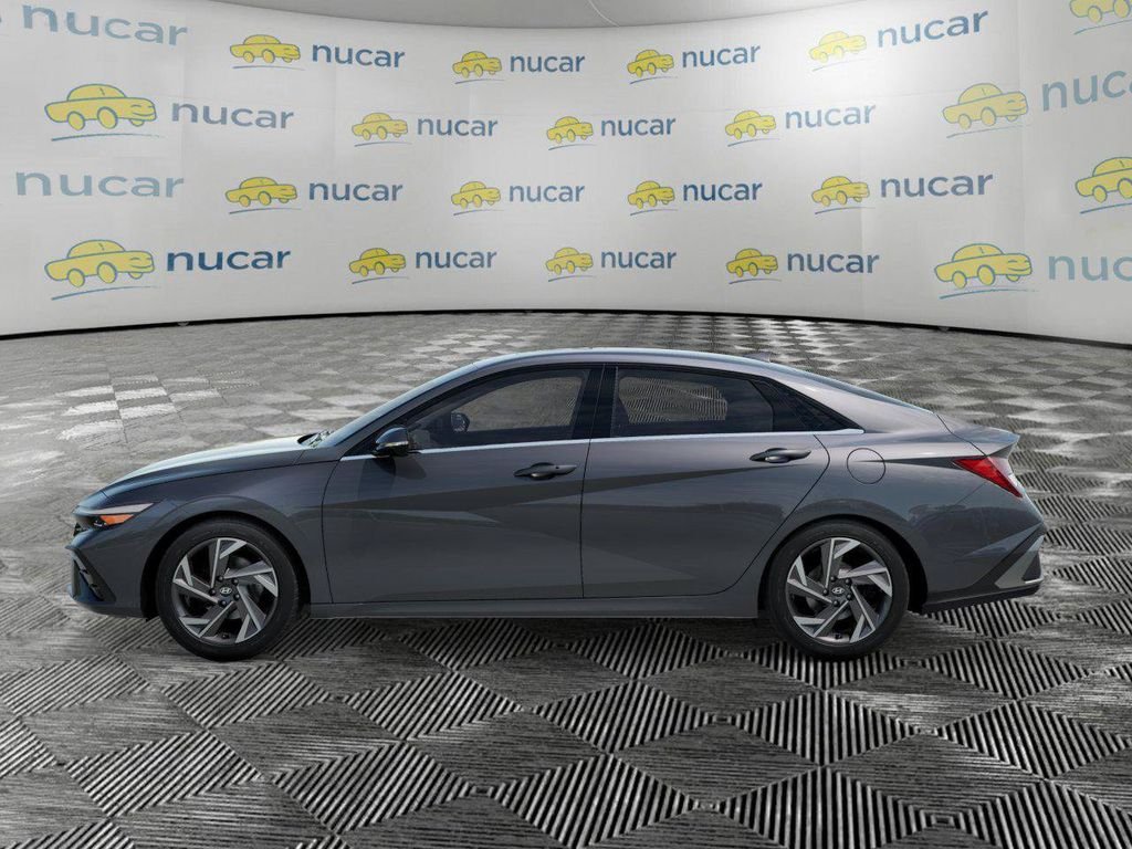 New 2026 Hyundai Elantra Limited FWD image 3