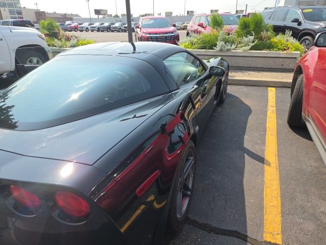 Used 2007 Chevrolet Corvette Z06 w/ Preferred Equipment Group RWD image 3