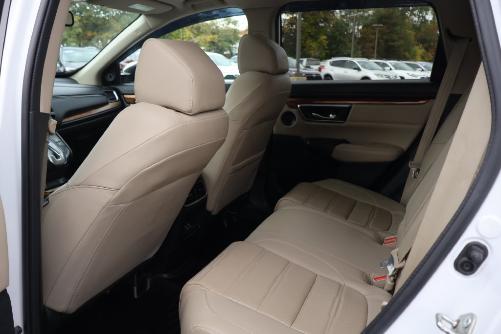 Used 2020 Honda CR-V Touring image 16
