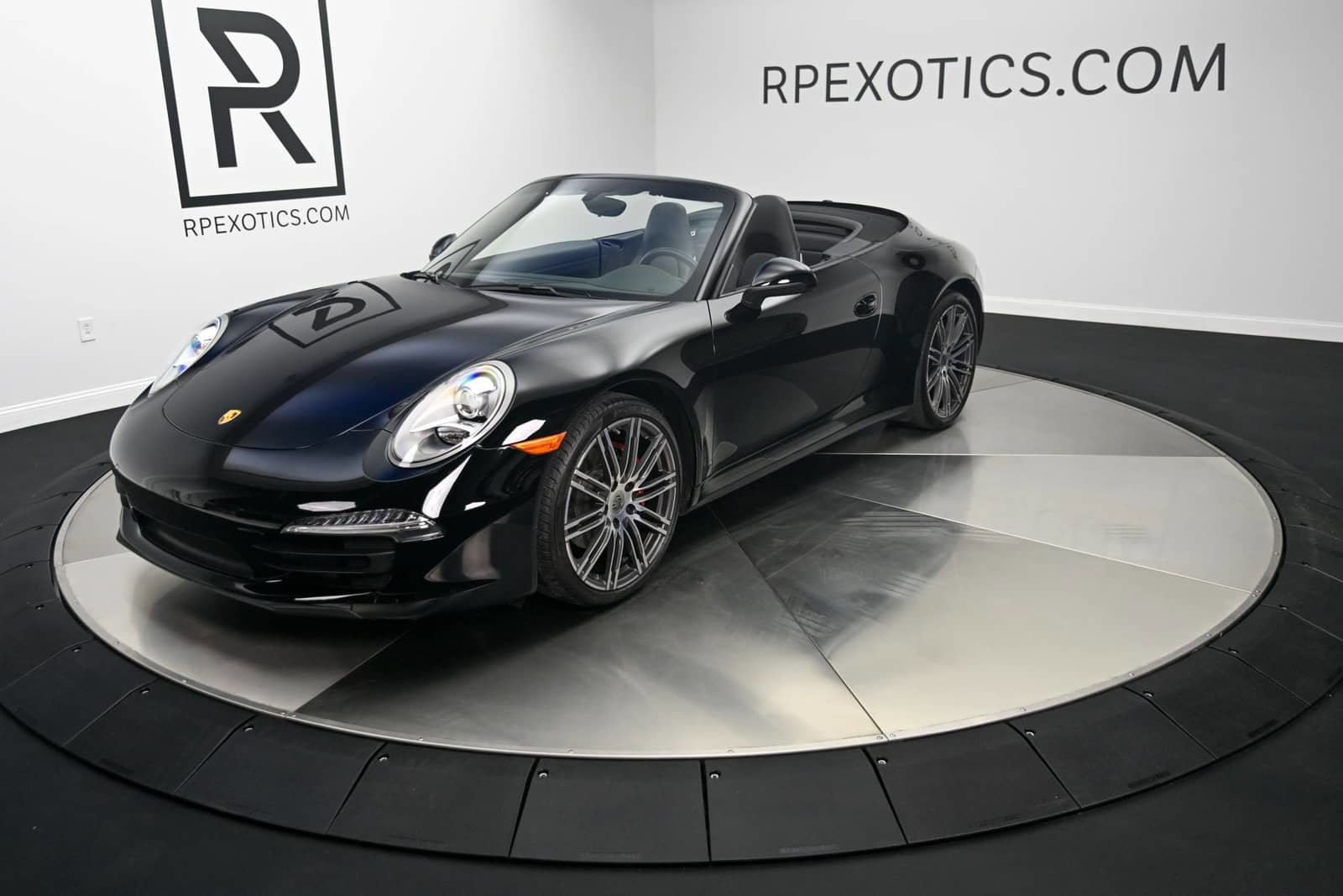 Used 2015 Porsche 911 Carrera 4 AWD/4WD image 12