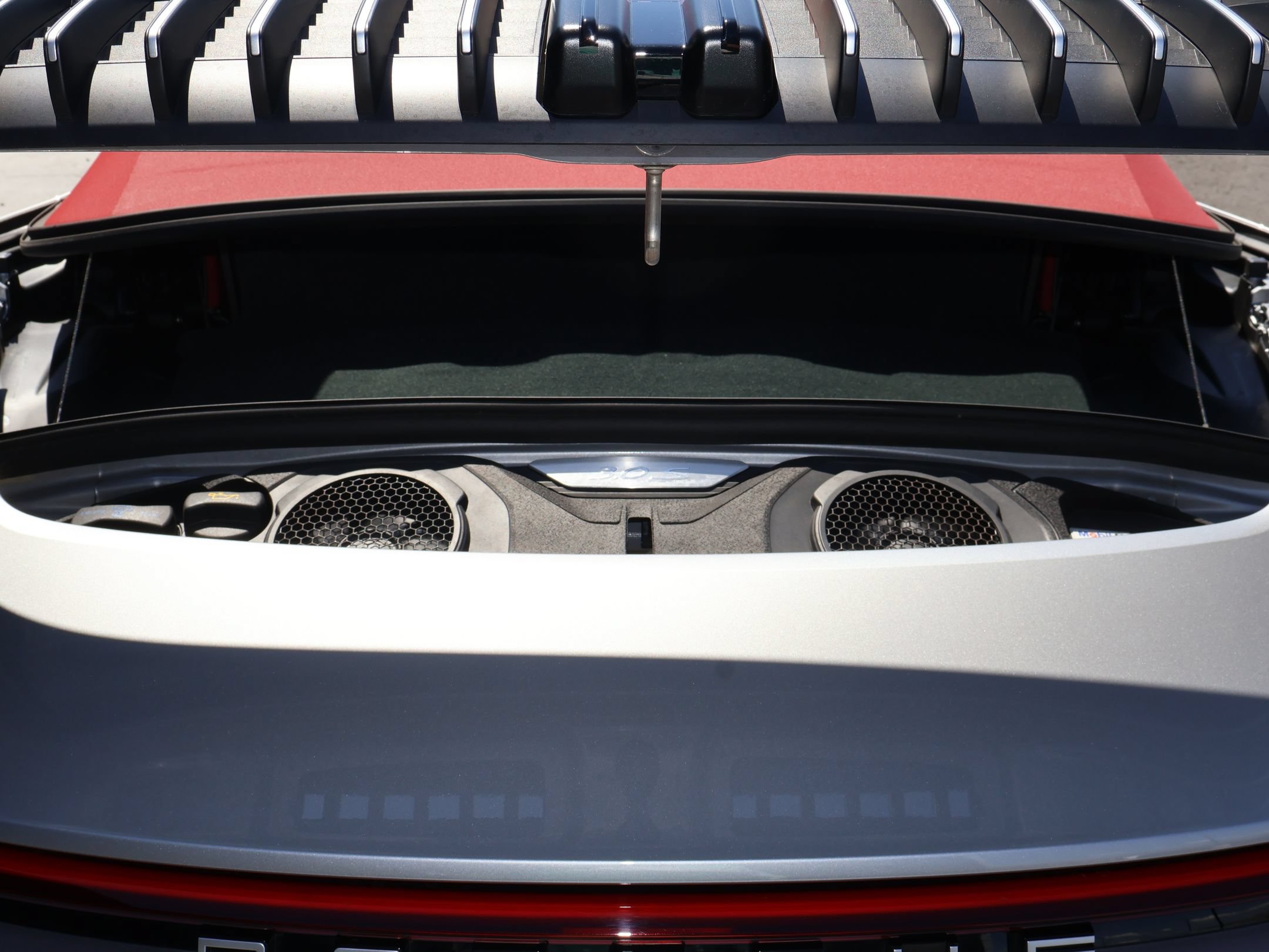 Certified 2023 Porsche 911 Carrera 4S AWD/4WD image 25