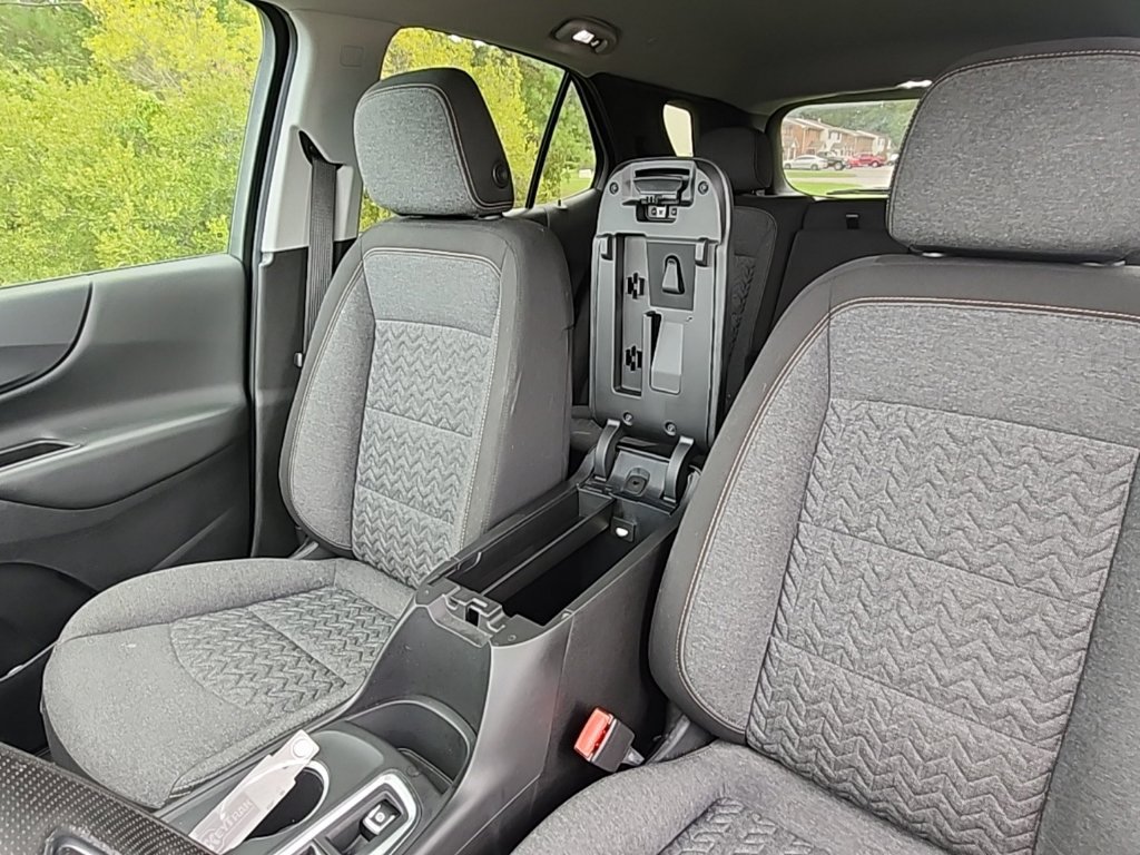 Used 2022 Chevrolet Equinox LT FWD image 21