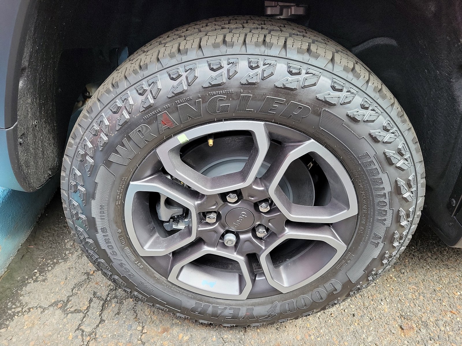 New 2023 Jeep Grand Cherokee Trailhawk w/ Luxury Tech Group III image 4