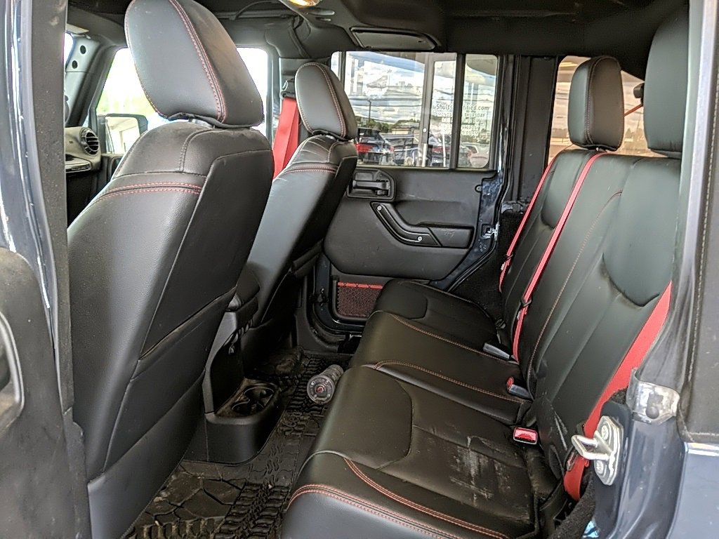 Used 2017 Jeep Wrangler Unlimited Rubicon image 10