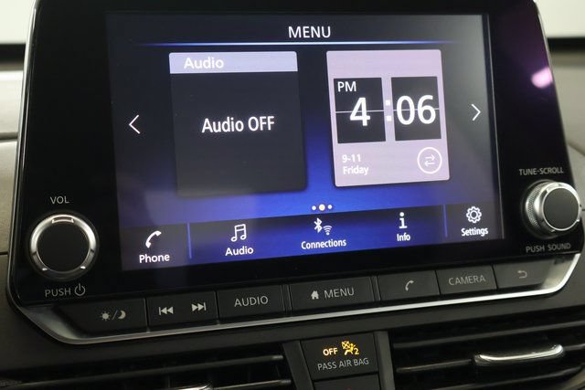 Used 2022 Nissan Altima 2.5 SR FWD image 21
