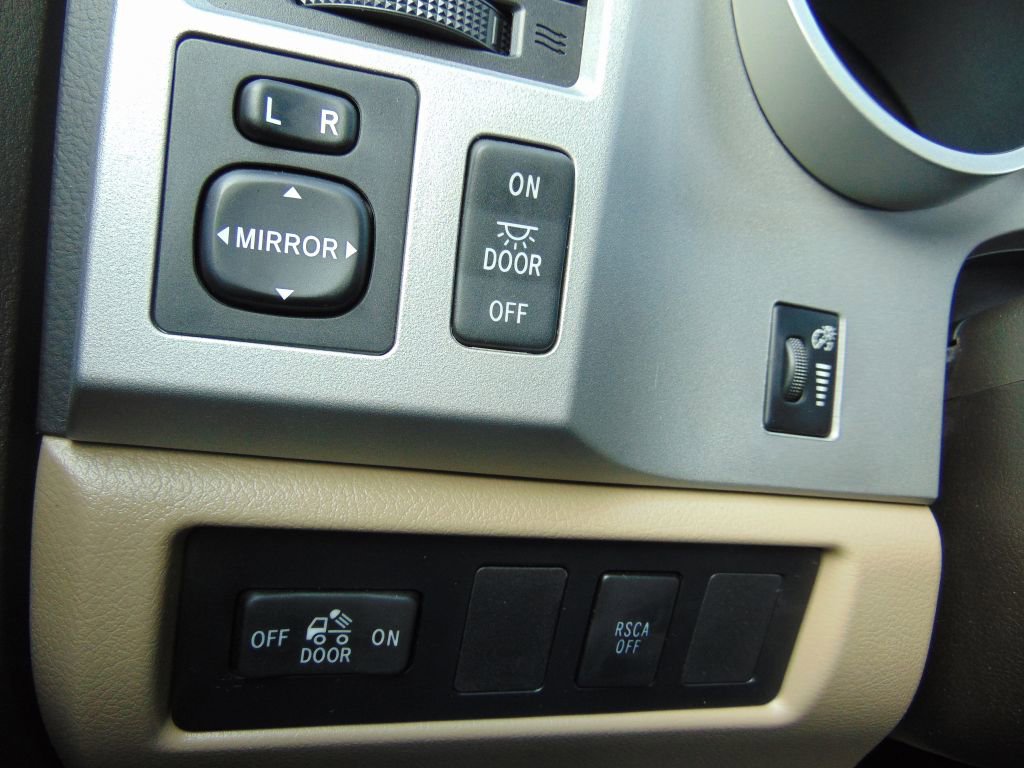 Used 2009 Toyota Tundra 2WD Double Cab image 19