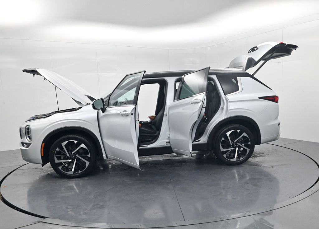 Used 2023 Mitsubishi Outlander SEL 40th Anniversary image 57
