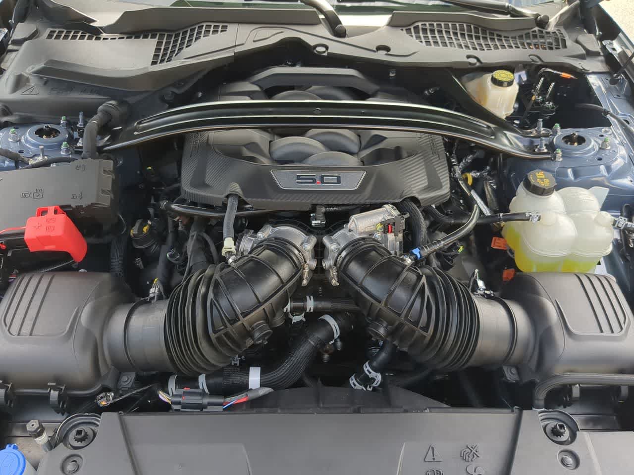 Used 2024 Ford Mustang GT Premium w/ GT Performance Package RWD image 13