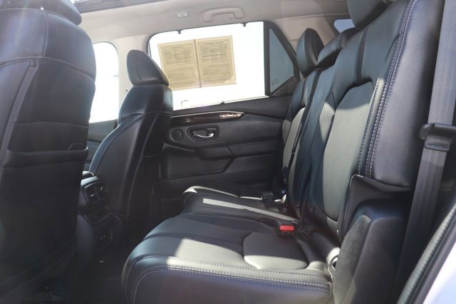 Certified 2024 Honda Pilot Touring image 21