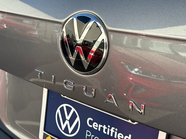 Certified 2024 Volkswagen Tiguan S image 10