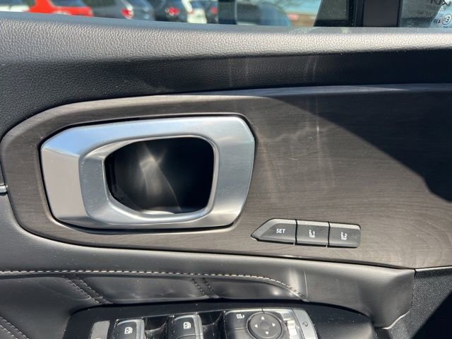 Certified 2024 Kia Sorento SX Prestige image 34