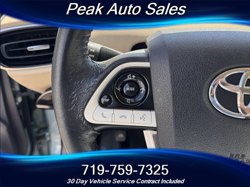 Used 2016 Toyota Prius Three FWD image 16