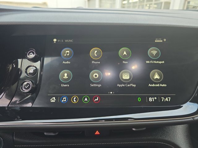 Used 2023 Buick Envision Avenir image 22