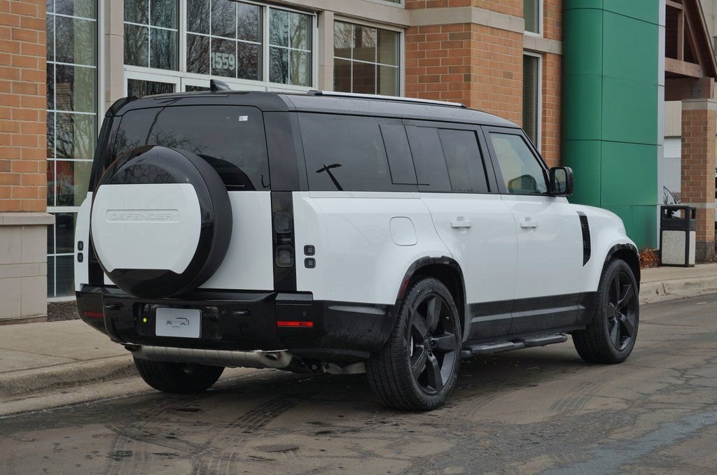Certified 2026 Land Rover Defender 130 X-Dynamic SE AWD/4WD image 6