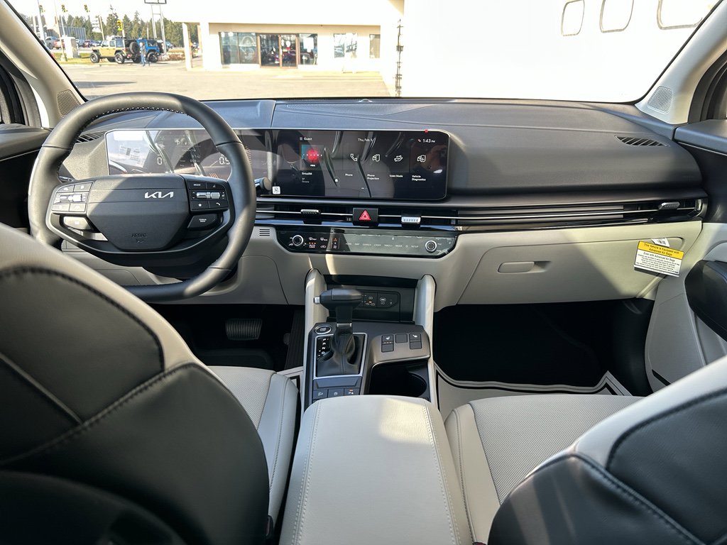 New 2026 Kia Sportage EX image 17