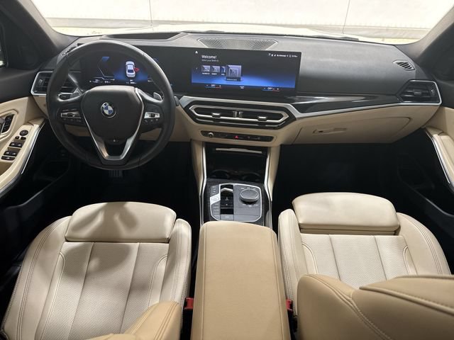 Used 2023 BMW 330i Sedan w/ Premium Package RWD image 21