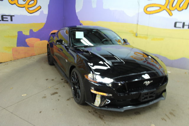 Used 2021 Ford Mustang GT Premium RWD image 2