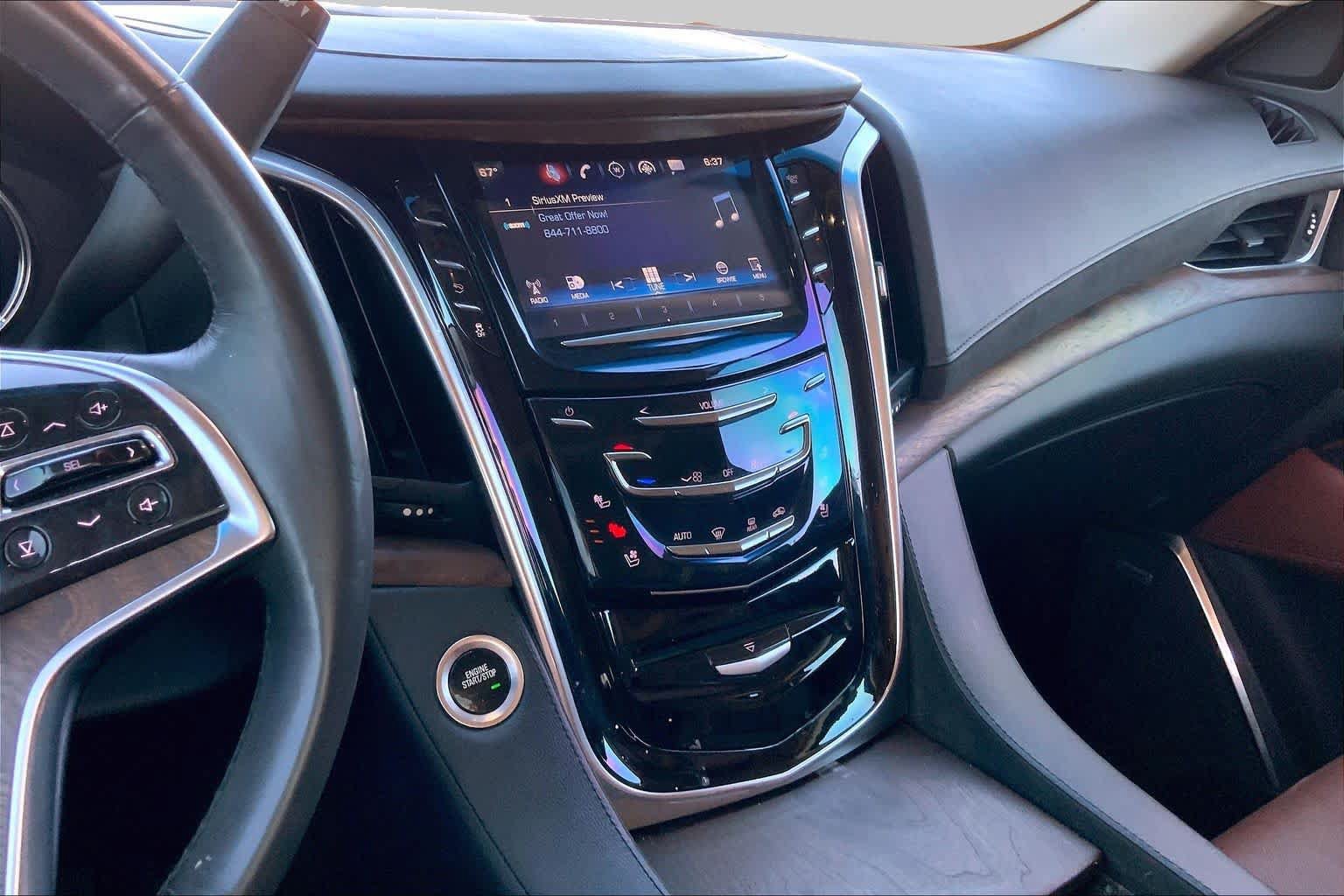 Used 2018 Cadillac Escalade ESV Premium Luxury w/ LPO, Radiant Package AWD/4WD image 6