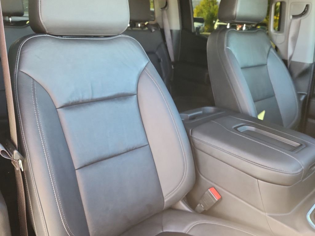 Used 2021 Chevrolet Silverado 1500 LT Trail Boss w/ Convenience Package II image 17