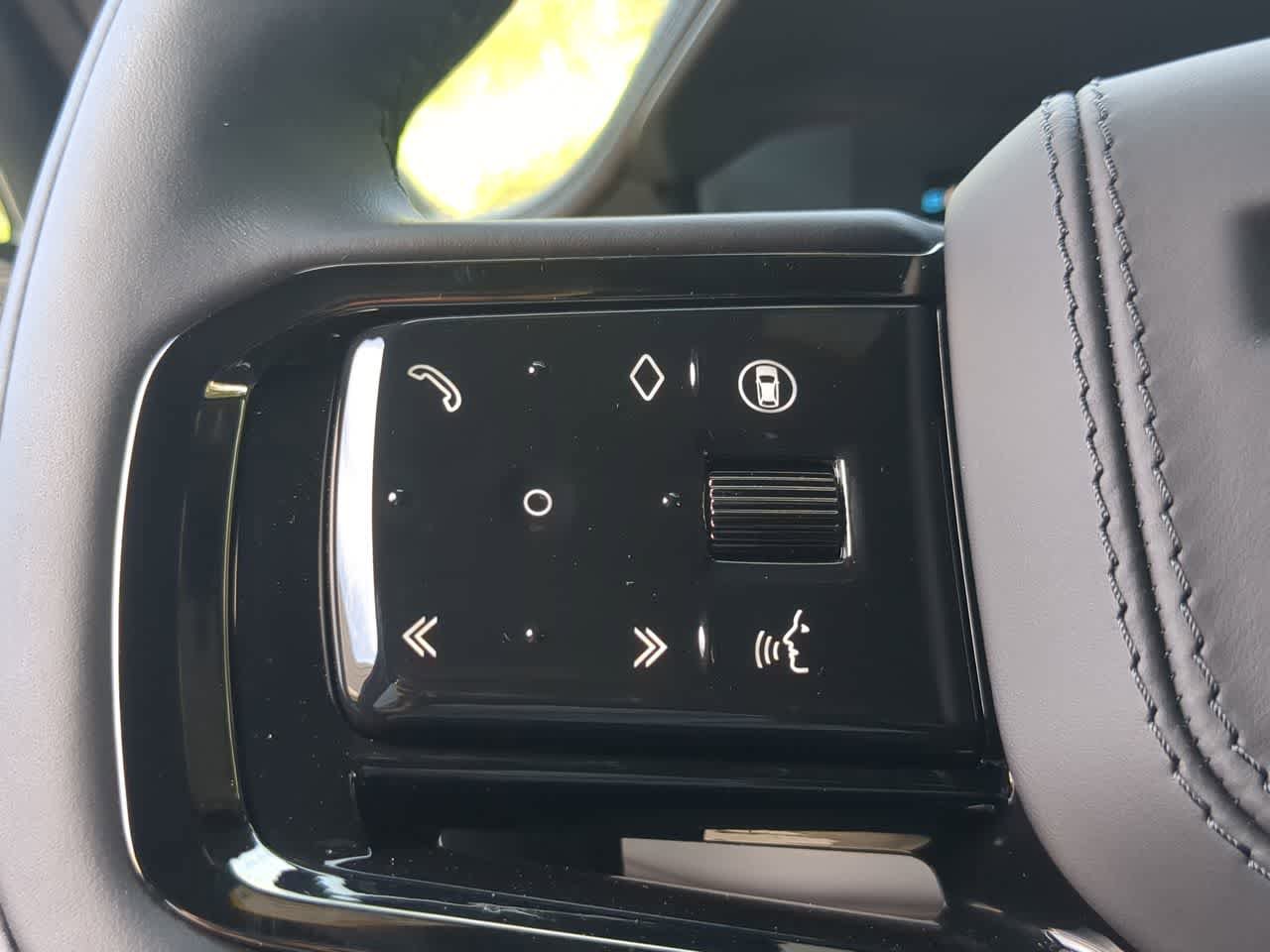 New 2026 Land Rover Range Rover Sport SV AWD/4WD image 25