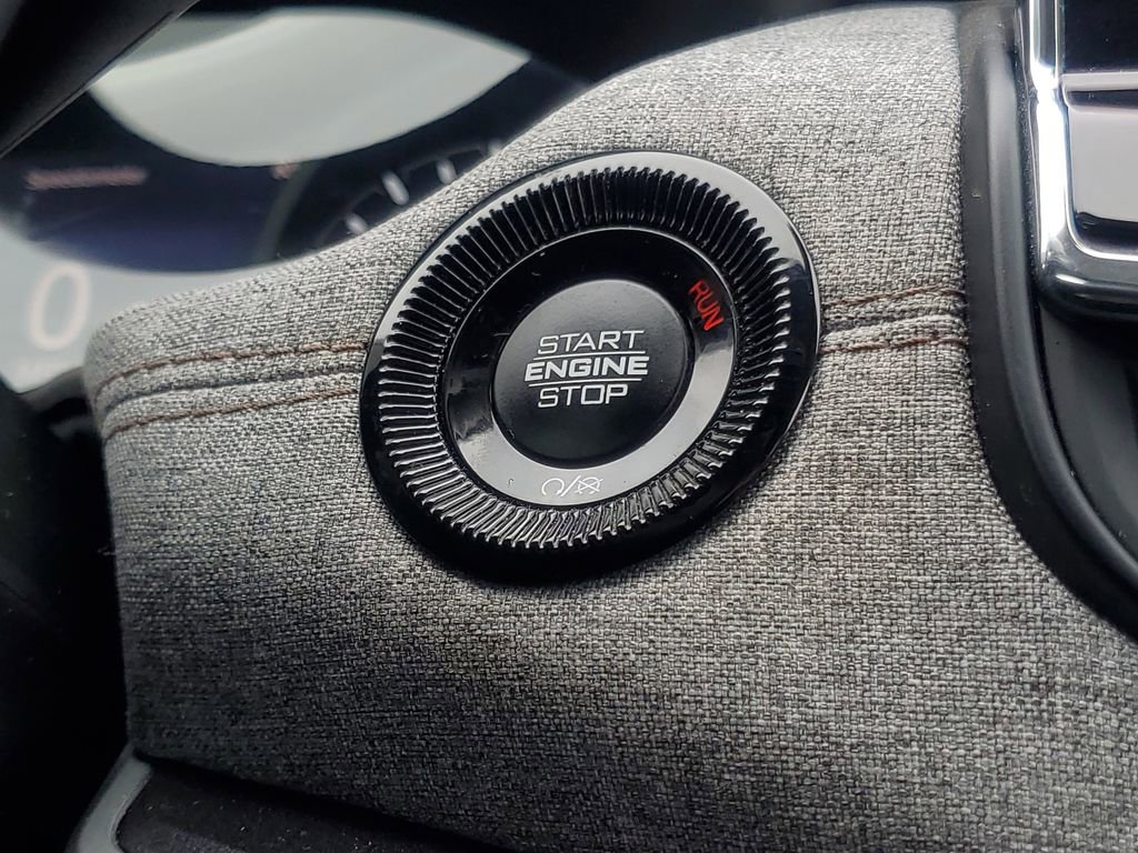 Used 2022 Jeep Compass Latitude image 20