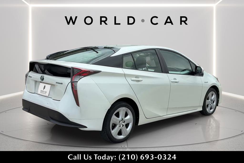 Used 2018 Toyota Prius Four Touring FWD image 7