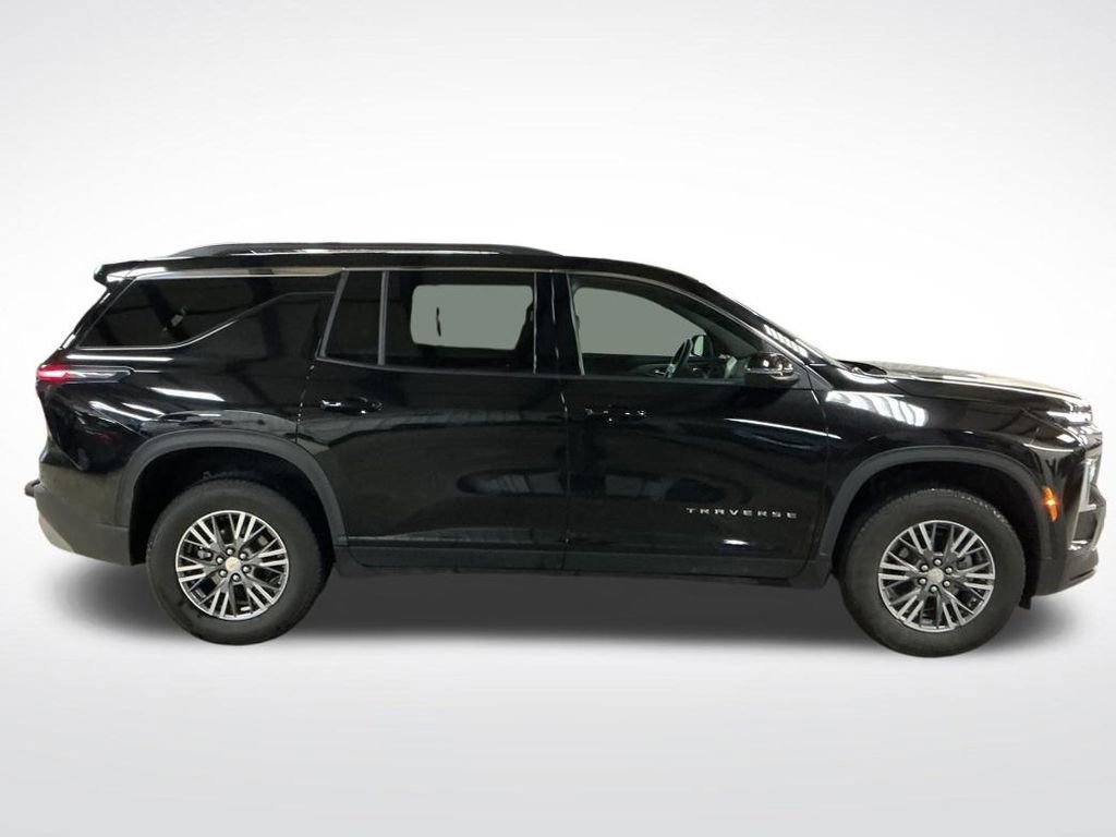 Certified 2026 Chevrolet Traverse LT image 7
