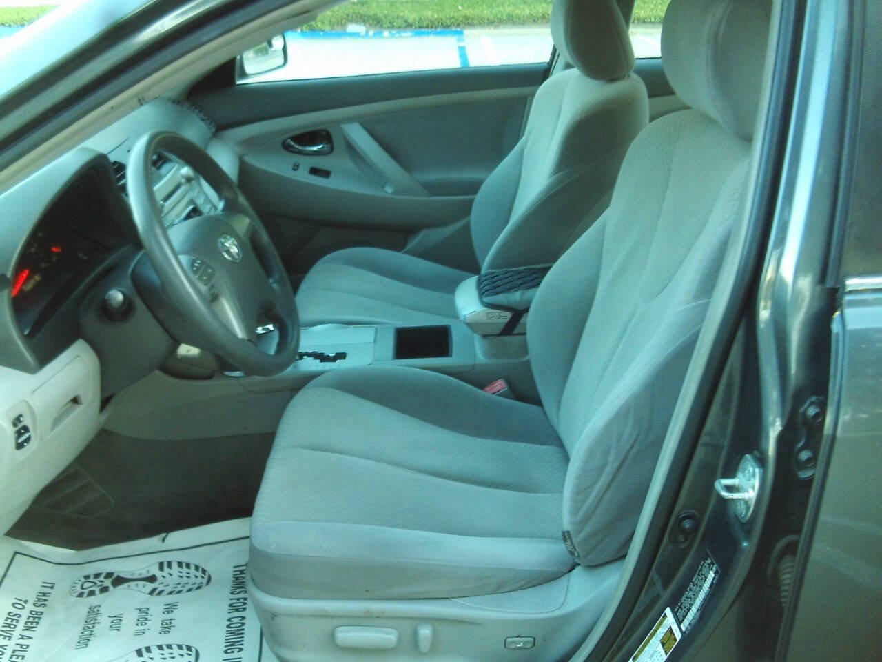Used 2008 Toyota Camry LE FWD image 20