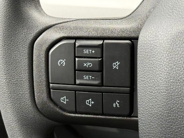 New 2025 Ford F350 XLT image 26